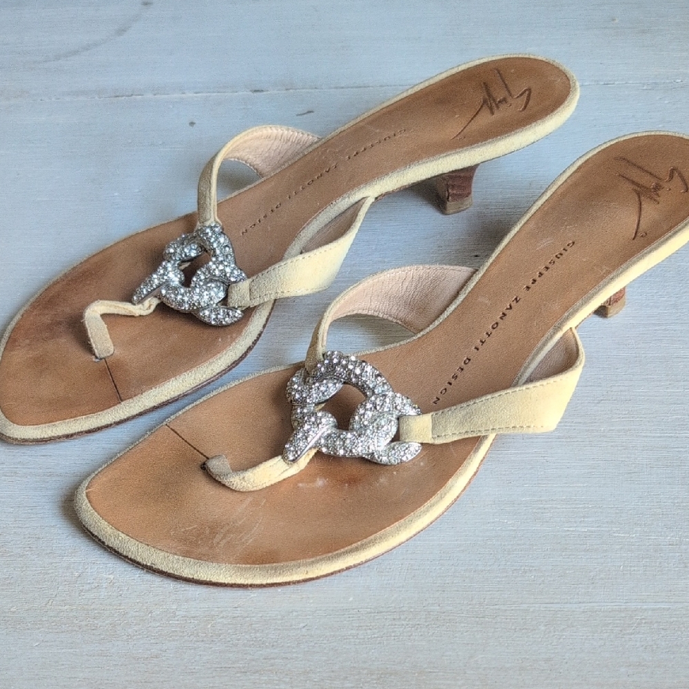 Giuseppe Zanotti Heeled Suede Sandal